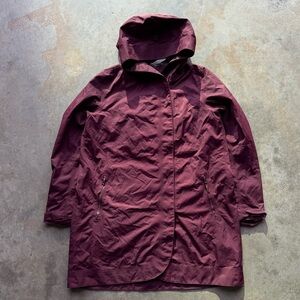 Lululemon Savasana Waterproof Jacket II -  Bordeaux